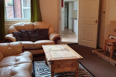 2 bed flat, Lonsdale Terrace, Jesmond, Newcastle, NE23HQ - Image 1